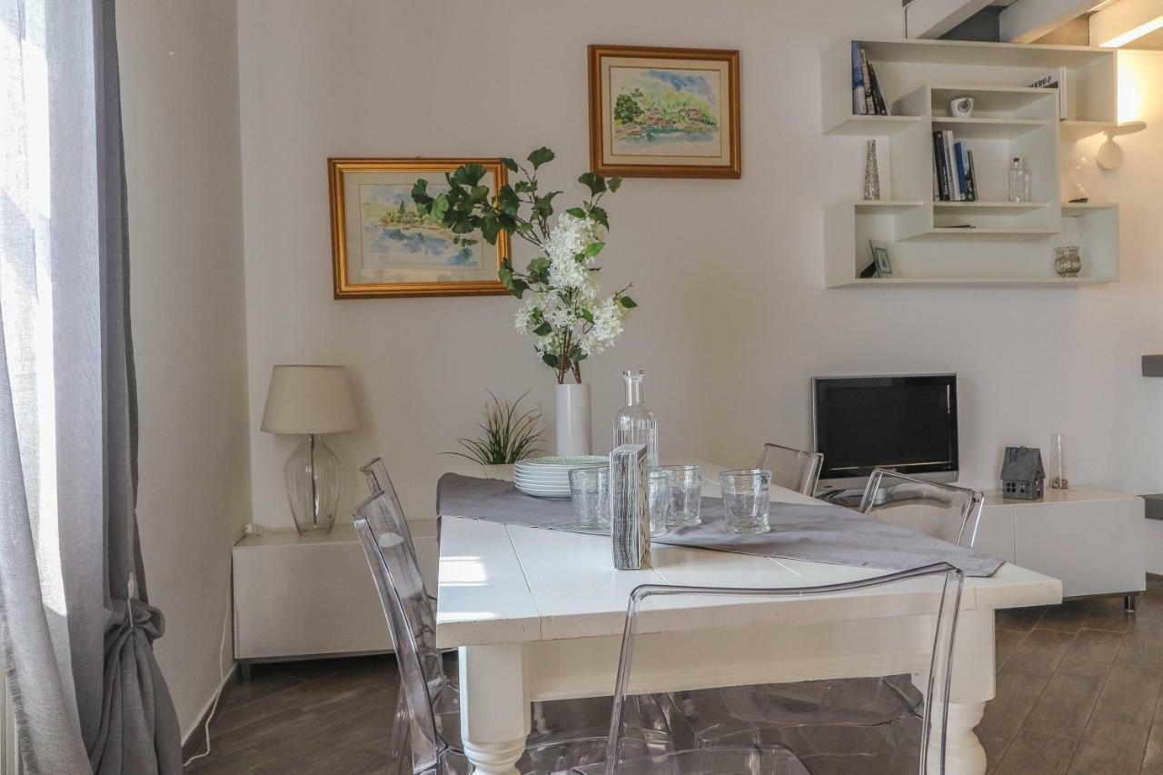 Appartement Domus Luce à Padenghe sul Garda Extérieur photo