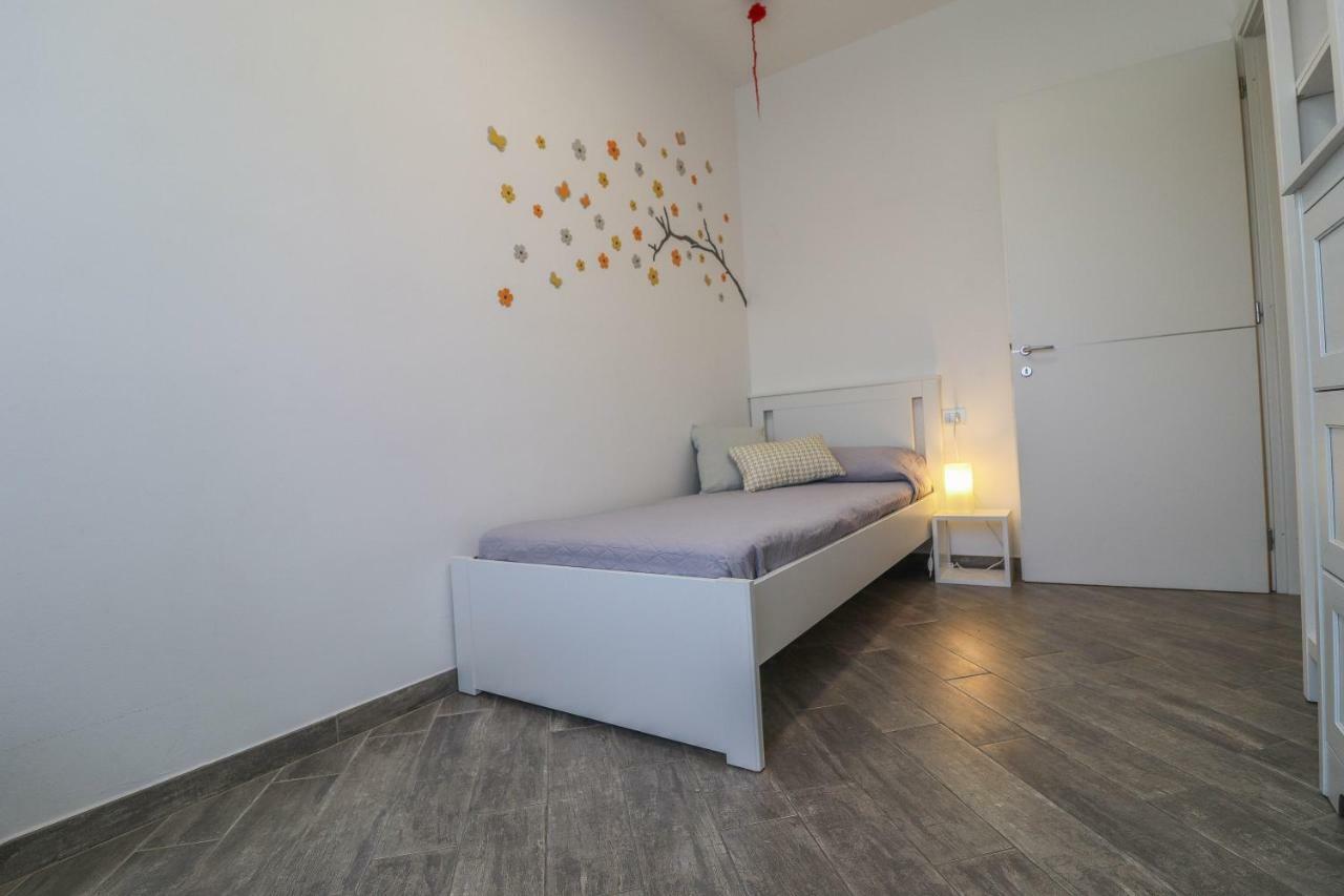 Appartement Domus Luce à Padenghe sul Garda Extérieur photo