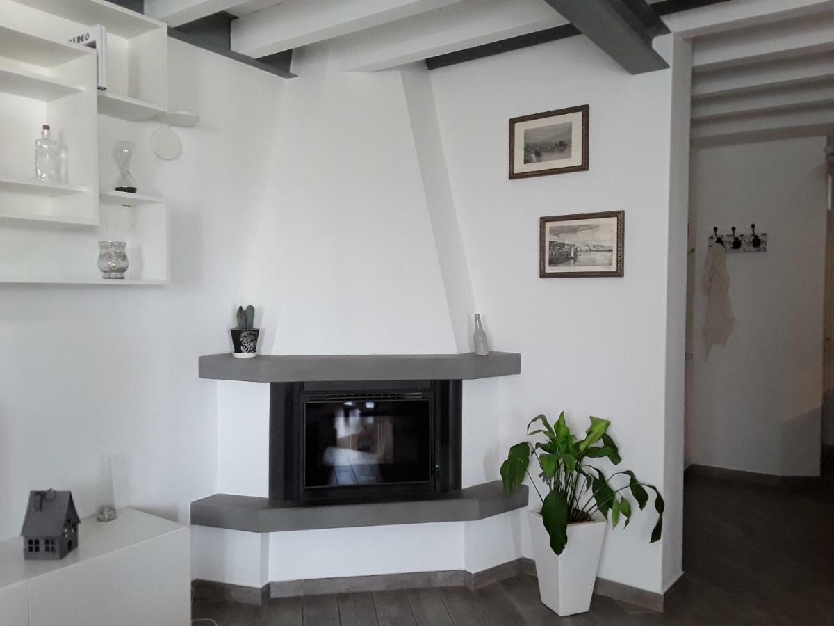 Appartement Domus Luce à Padenghe sul Garda Extérieur photo